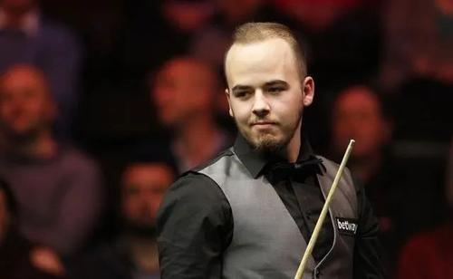 预算追逐更 预算追逐更