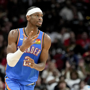 的后防线策 的后防线策