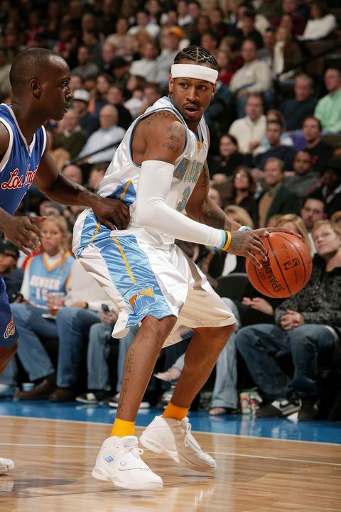 周的低调接 周的低调接