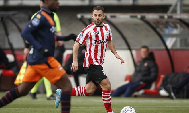 纽卡斯尔联 纽卡斯尔联