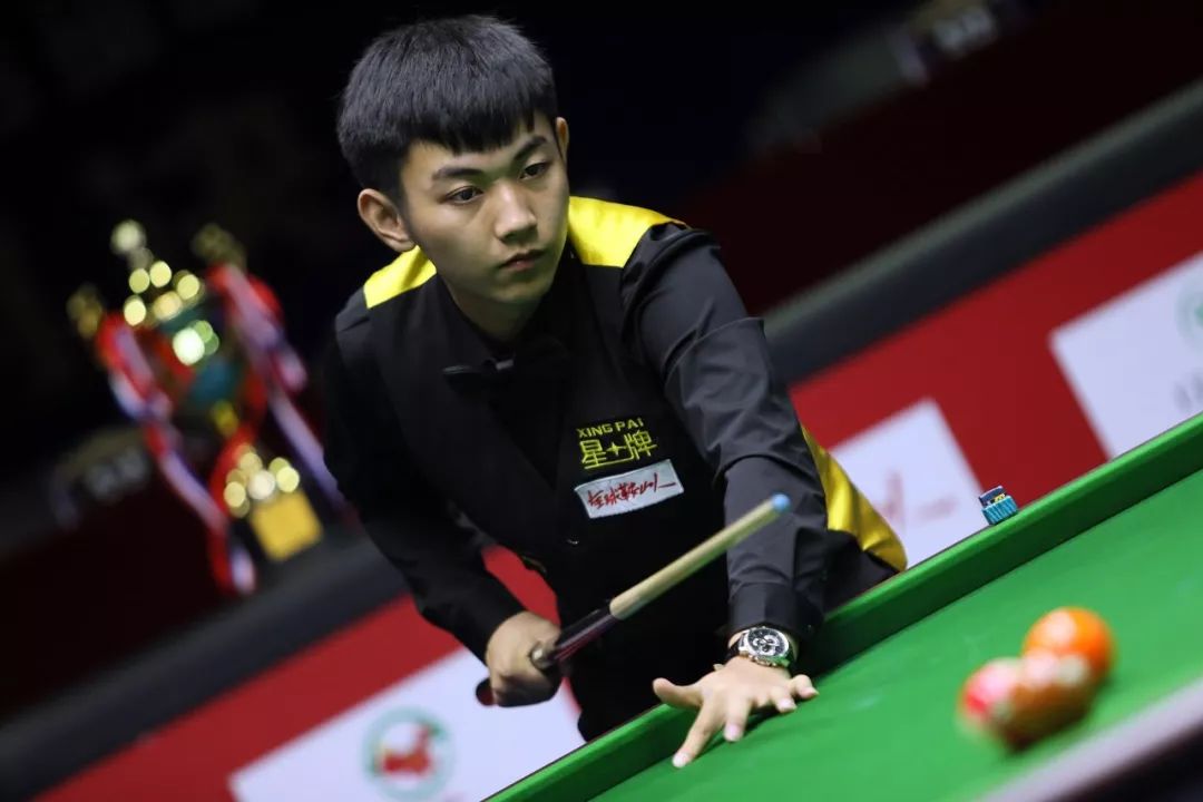 他总是保持 他总是保持